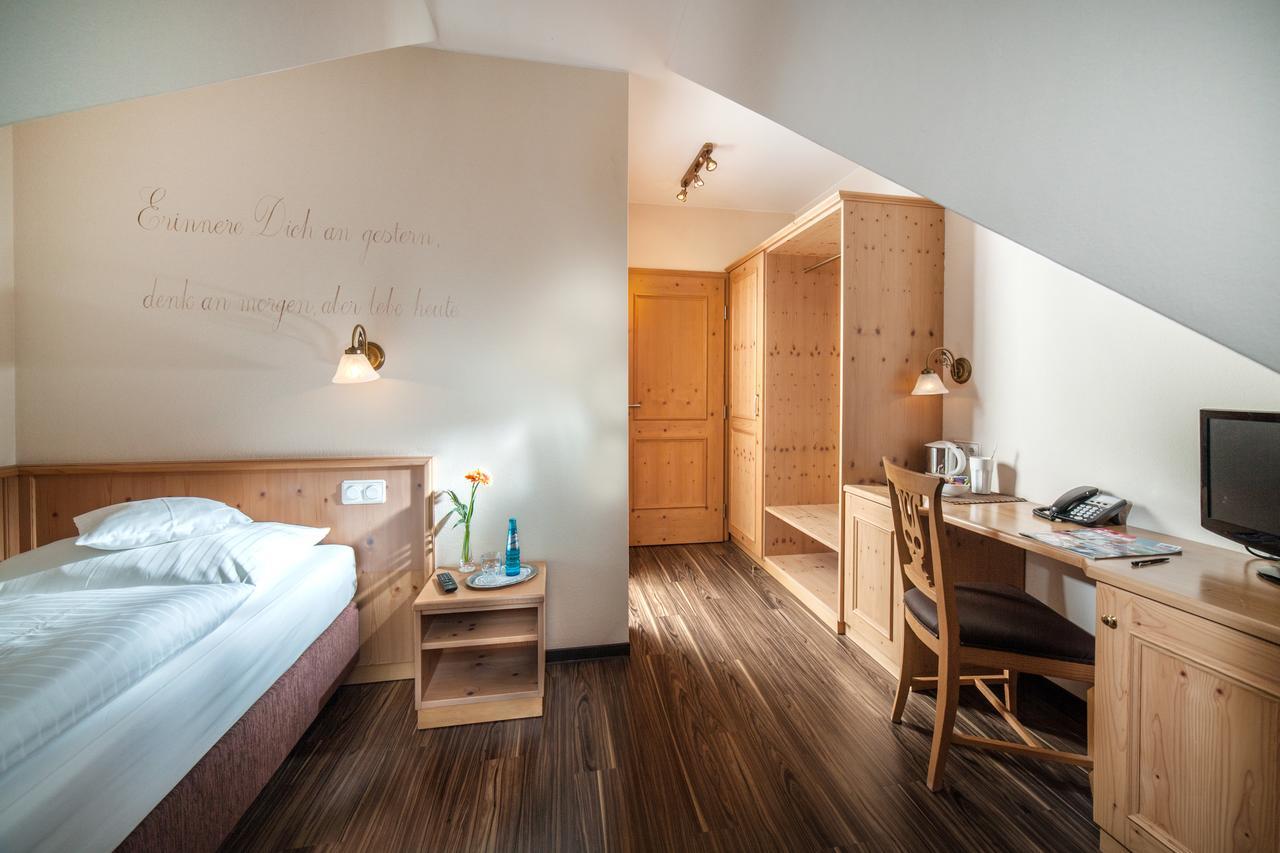Hotel Eschenhof Kirchheim bei Muenchen المظهر الخارجي الصورة